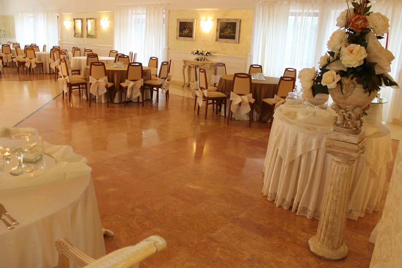 Castelluccio dei Sauri Hotel Agri Resort "Agora" المظهر الخارجي الصورة