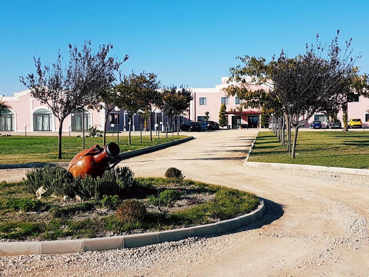 Castelluccio dei Sauri Hotel Agri Resort "Agora" المظهر الخارجي الصورة