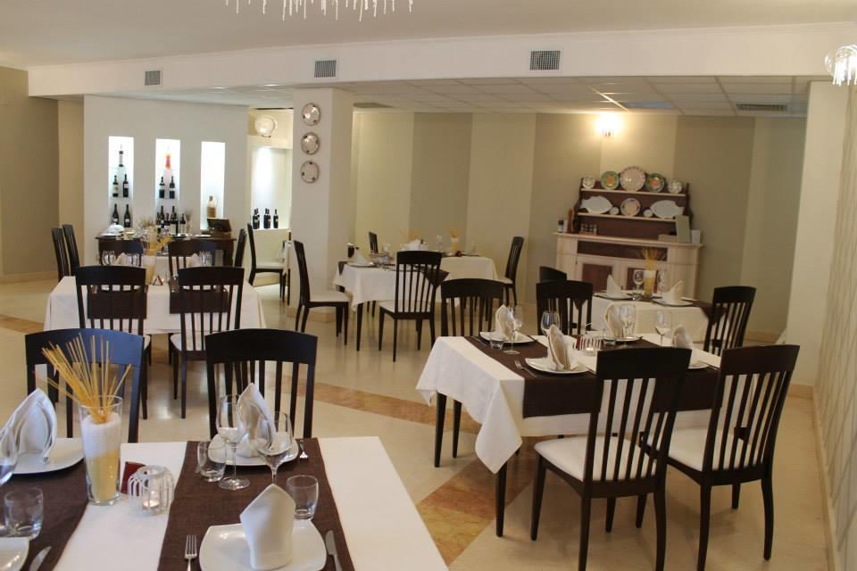 Castelluccio dei Sauri Hotel Agri Resort "Agora" المظهر الخارجي الصورة