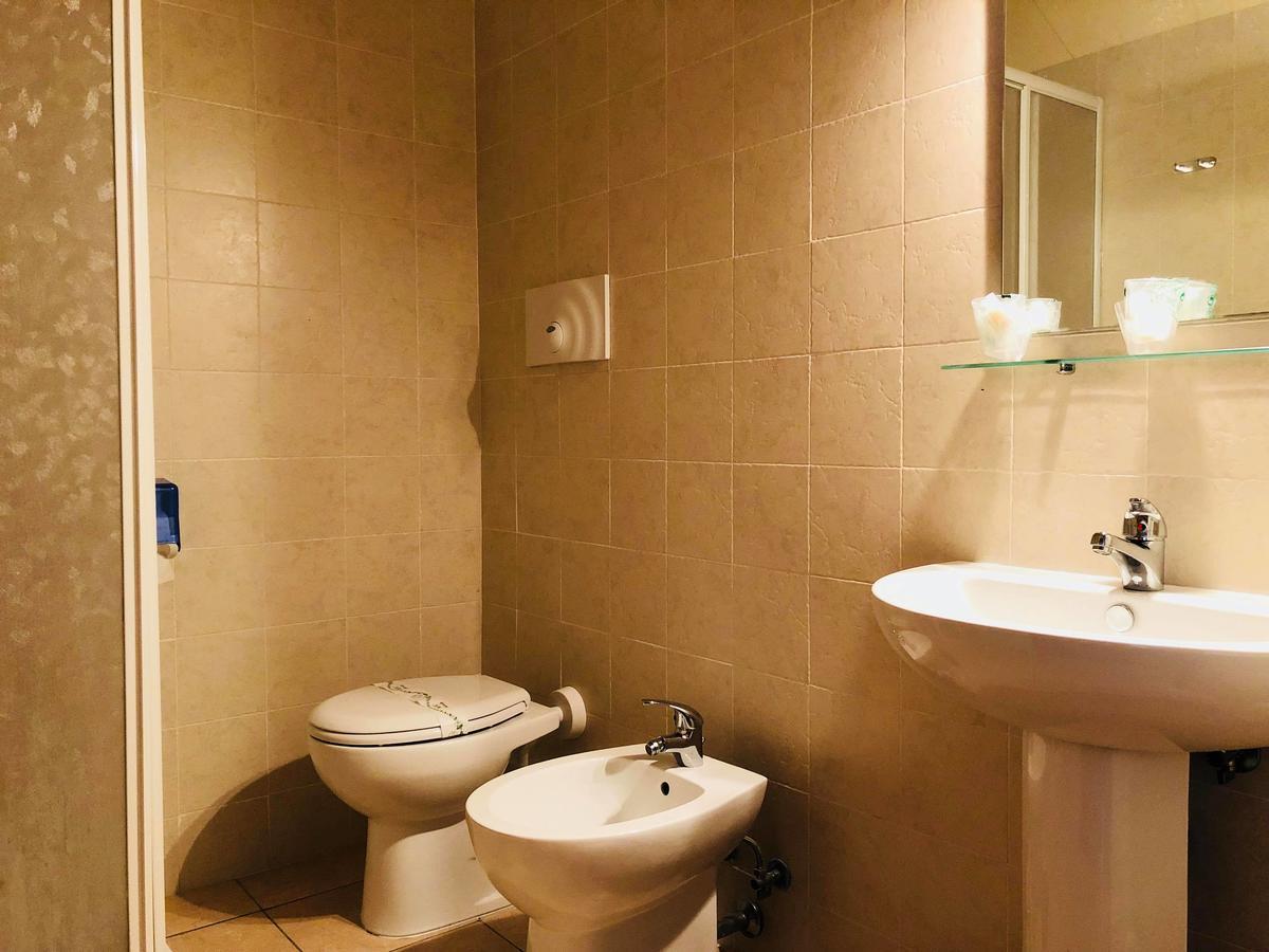 Castelluccio dei Sauri Hotel Agri Resort "Agora" المظهر الخارجي الصورة