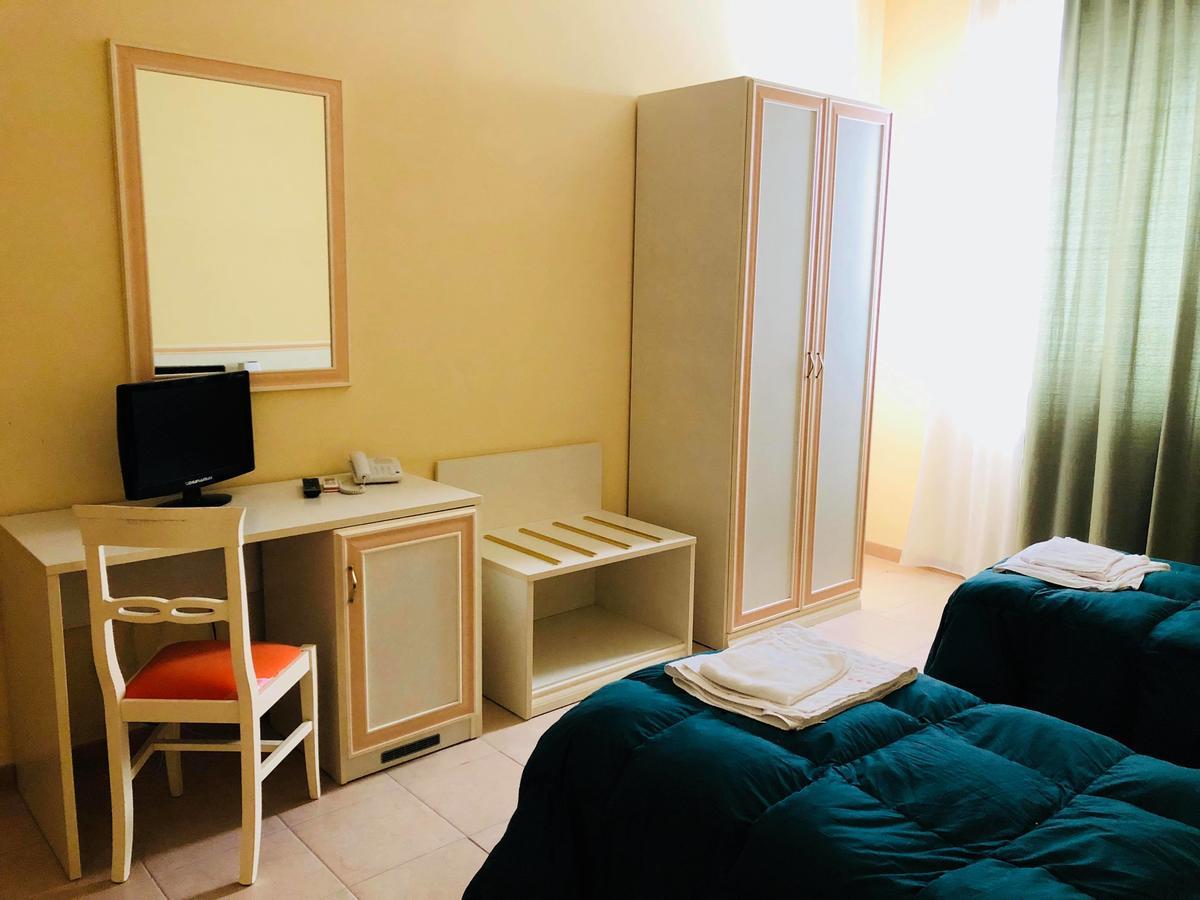 Castelluccio dei Sauri Hotel Agri Resort "Agora" المظهر الخارجي الصورة