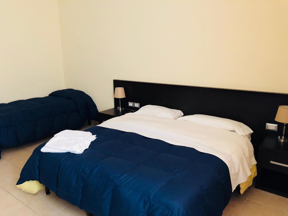 Castelluccio dei Sauri Hotel Agri Resort "Agora" المظهر الخارجي الصورة